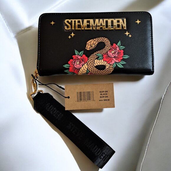 Steve Madden Handbags - Steve Madden BZIP -SN Black Snake Floral Wallet NWT